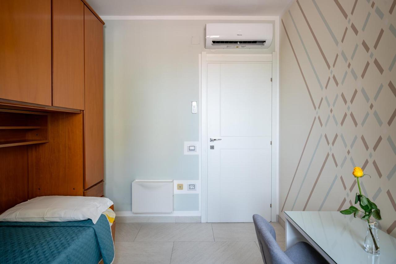 Kalbia Apartment Or Rooms Renovated, Functional, Intimate And More كالياري المظهر الخارجي الصورة