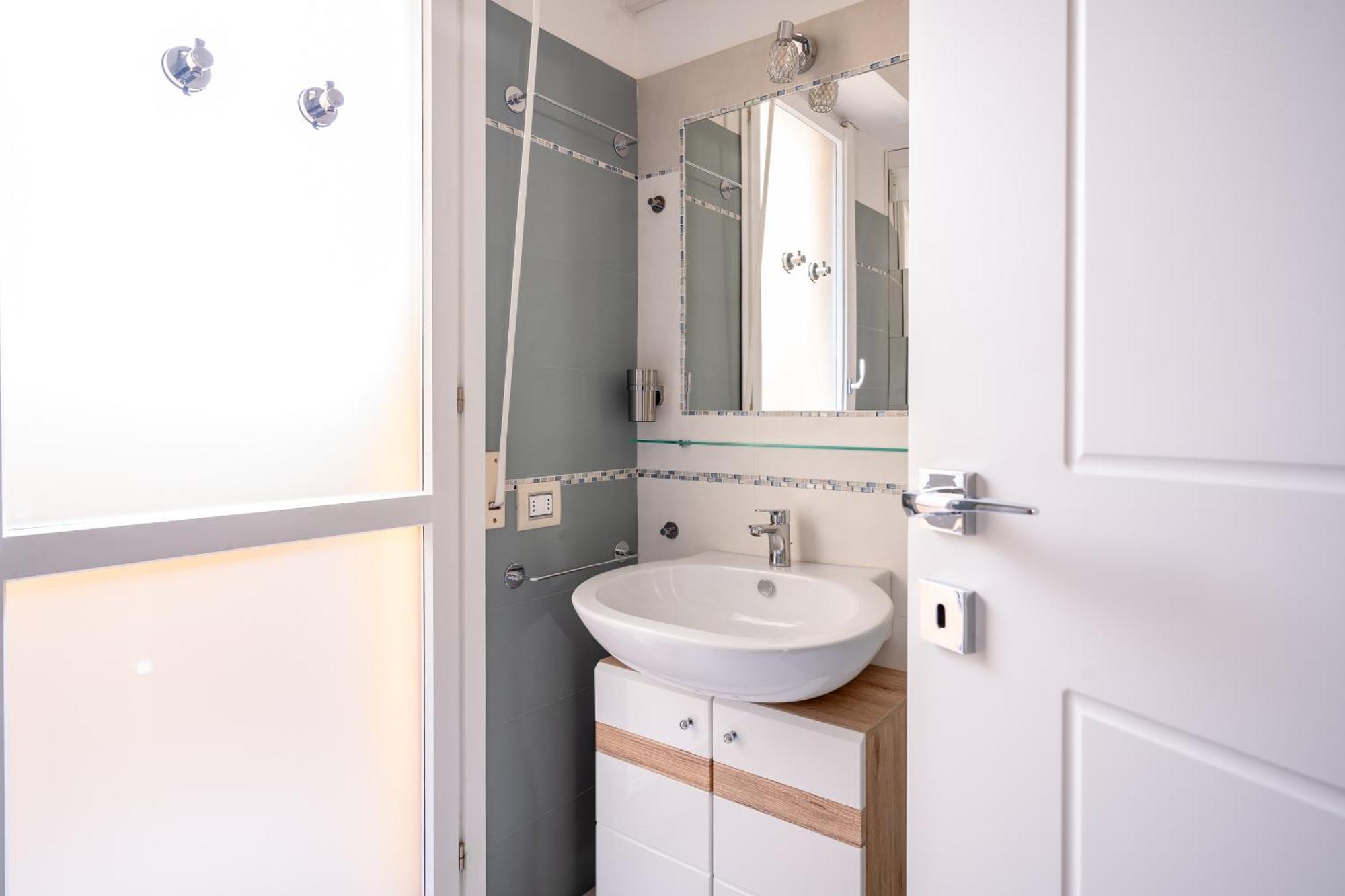 Kalbia Apartment Or Rooms Renovated, Functional, Intimate And More كالياري المظهر الخارجي الصورة